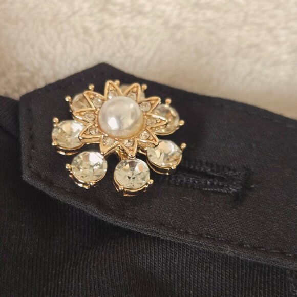 NWOT Twinset U&B Womens Lace Eyelet Sleeve Knit Top gold-tone floral buttons S - Picture 5 of 12